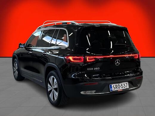 Mercedes-Benz EQB vaihtoauto