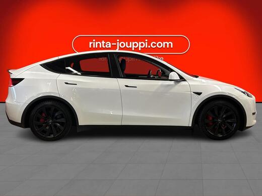 Tesla Model Y vaihtoauto