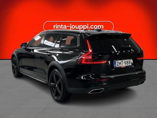 Volvo V60 Cross Country vaihtoauto