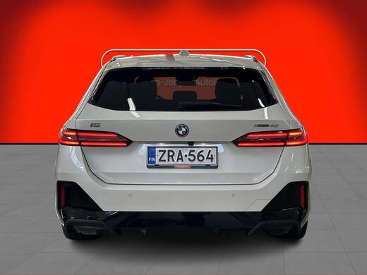 BMW i5 vaihtoauto