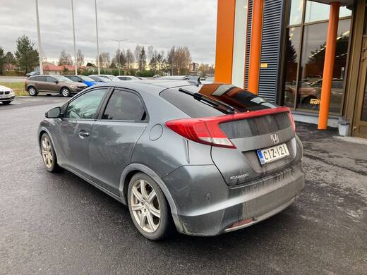 Honda Civic vaihtoauto