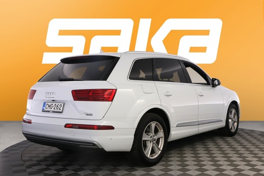 Audi Q7 vaihtoauto