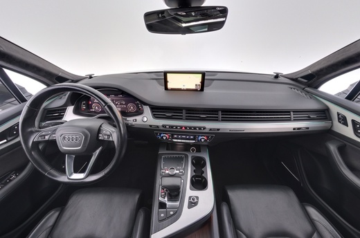 Audi Q7 vaihtoauto