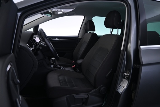 Volkswagen Golf Sportsvan vaihtoauto