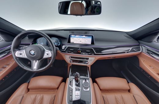 BMW 745 vaihtoauto
