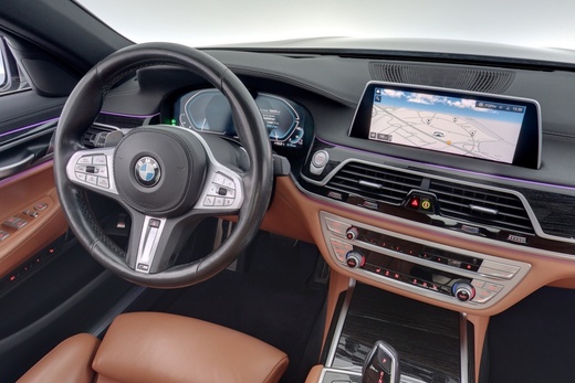 BMW 745 vaihtoauto