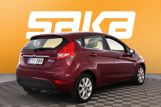 Ford Fiesta vaihtoauto