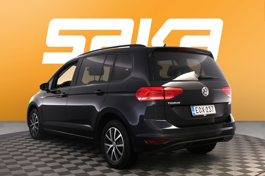 Volkswagen Touran vaihtoauto