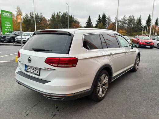 Volkswagen Passat vaihtoauto