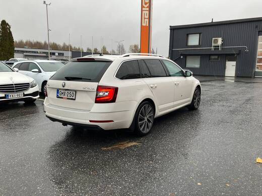 Skoda Octavia vaihtoauto