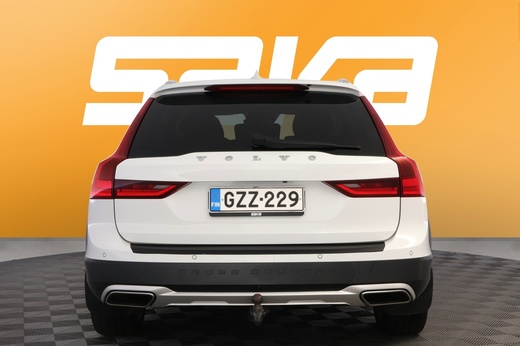 Volvo V90 Cross Country vaihtoauto