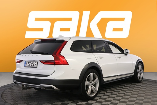 Volvo V90 Cross Country vaihtoauto