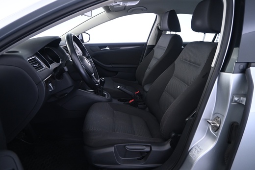 Volkswagen Jetta vaihtoauto
