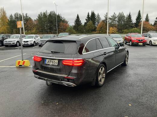 Mercedes-Benz E vaihtoauto