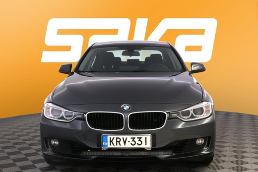 BMW 320 vaihtoauto