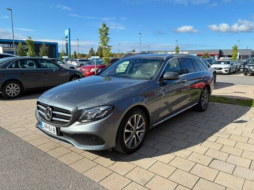 Mercedes-Benz E vaihtoauto