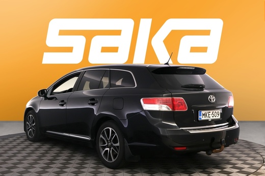 Toyota Avensis vaihtoauto