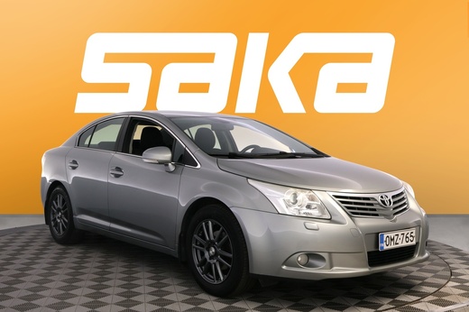 Toyota Avensis vaihtoauto