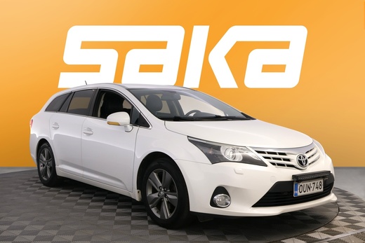 Toyota Avensis vaihtoauto