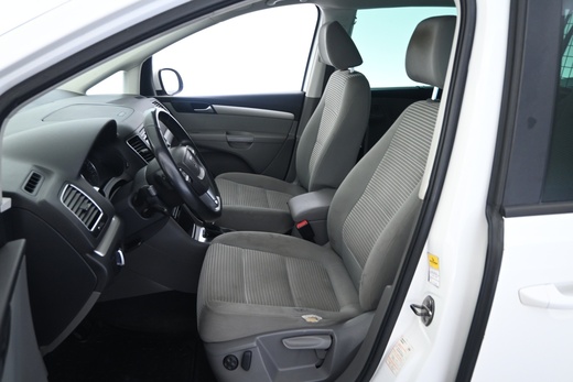 SEAT Alhambra vaihtoauto