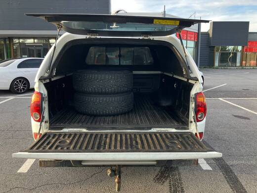 Mitsubishi L200 vaihtoauto
