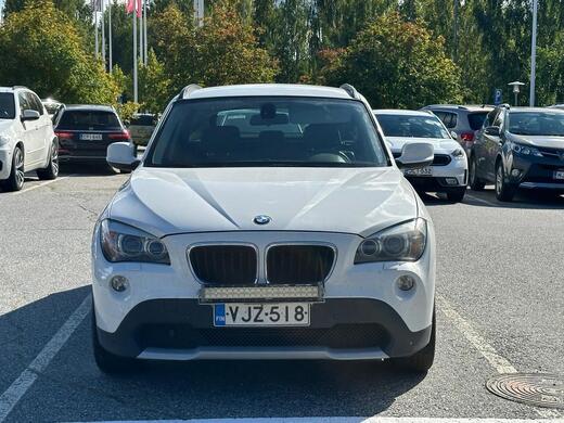 BMW X1 vaihtoauto