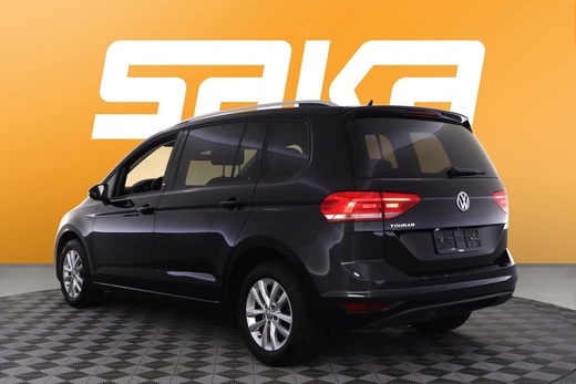 Volkswagen Touran vaihtoauto