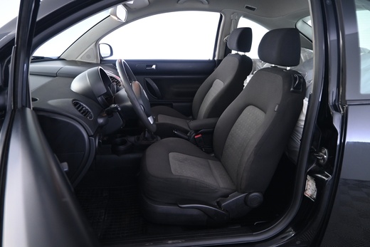 Volkswagen New Beetle vaihtoauto