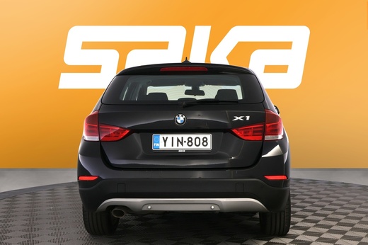 BMW X1 vaihtoauto