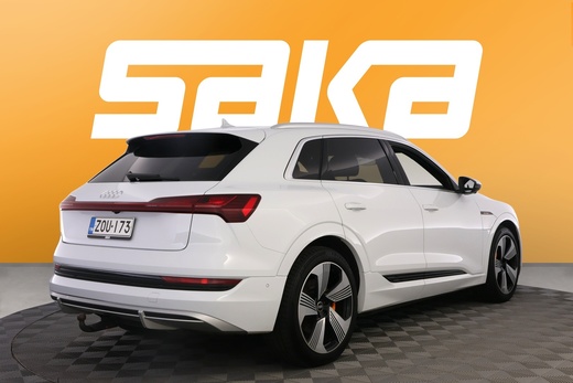 Audi e-tron vaihtoauto