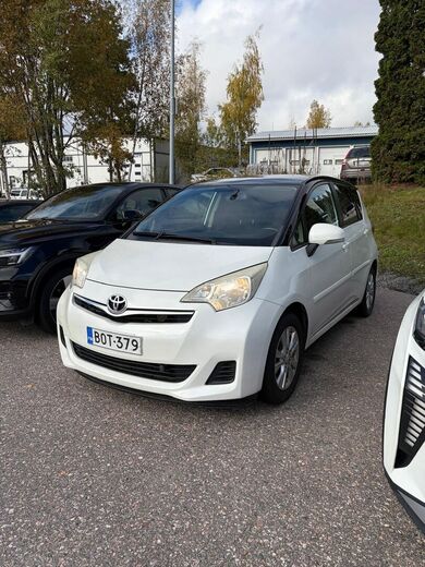 Toyota Verso-S vaihtoauto