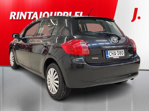 Toyota Auris vaihtoauto