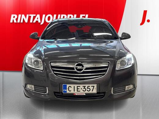 Opel Insignia vaihtoauto