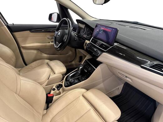 BMW 218 vaihtoauto