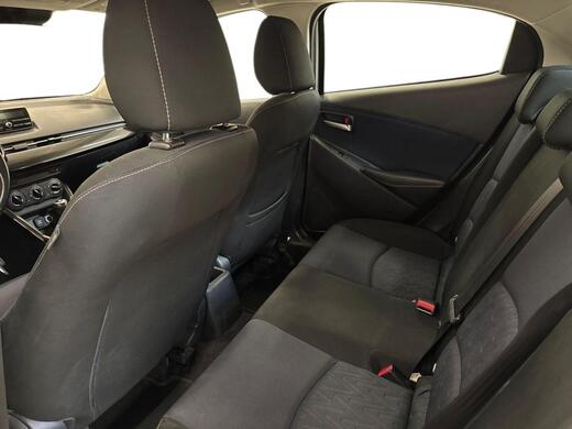 Mazda 2 vaihtoauto