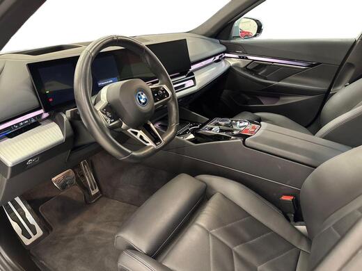 BMW i5 vaihtoauto