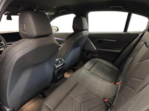 BMW i5 vaihtoauto