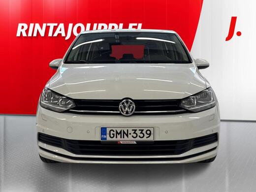 Volkswagen Touran vaihtoauto