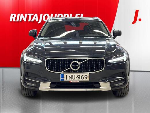 Volvo V90 Cross Country vaihtoauto