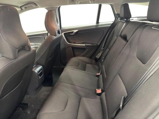 Volvo V60 Cross Country vaihtoauto