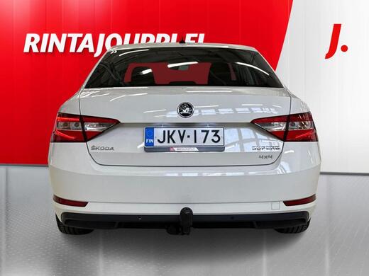 Skoda Superb vaihtoauto