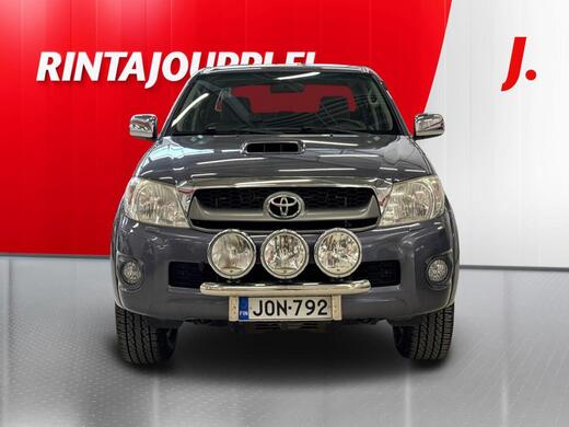 Toyota Hilux vaihtoauto