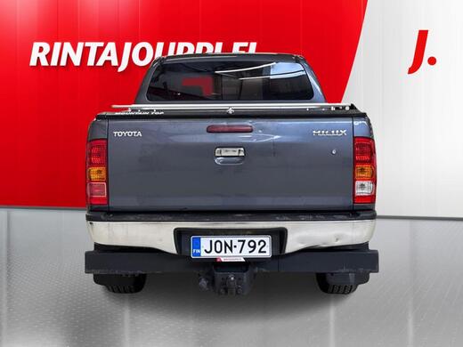 Toyota Hilux vaihtoauto