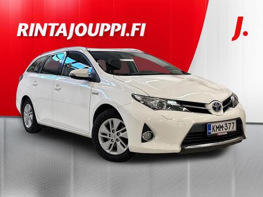 Toyota Auris vaihtoauto
