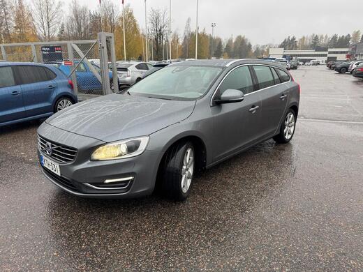 Volvo V60 vaihtoauto