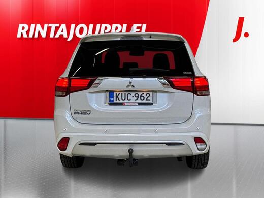 Mitsubishi Outlander PHEV vaihtoauto