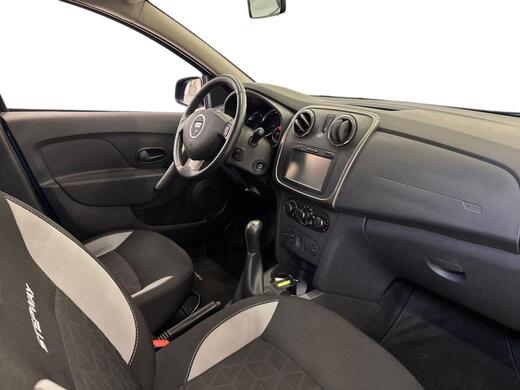 Dacia Sandero vaihtoauto