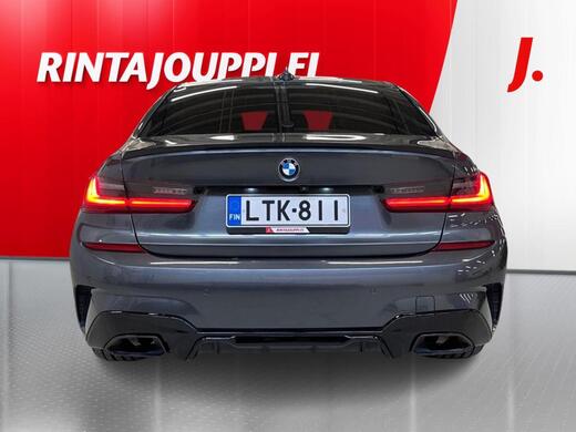BMW 330 vaihtoauto