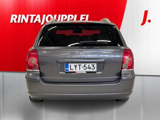 Toyota Avensis vaihtoauto