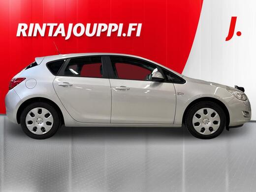 Opel Astra vaihtoauto